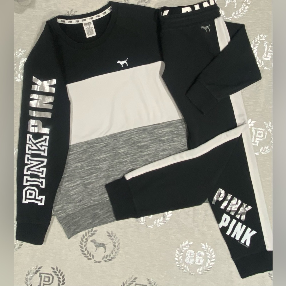 Vs Pink Active Color Block Set - image 1